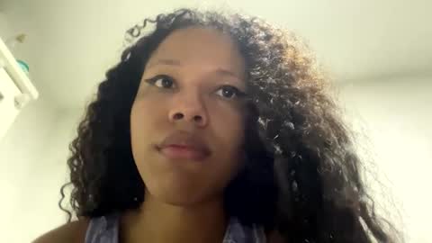 Snapshot of assiavilla1 chatting on February 2025 02:19:02 AM assiavilla1 online show from February 2025 02:19:02 AM
