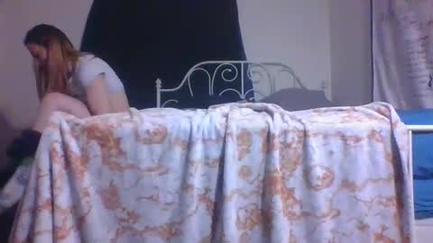 danni travis online show from February 2025 08:40:01 AM