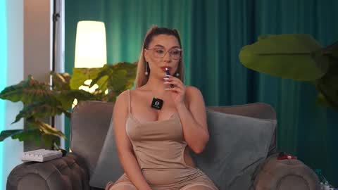 Starting 930 PM EU TIME online show from February 2026 11:46:02 AM