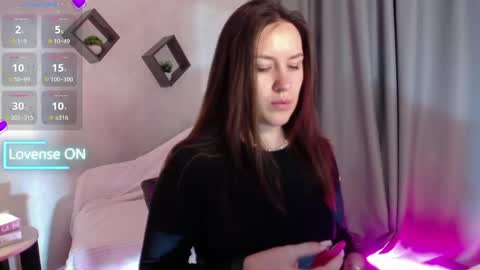 Snapshot of asti_bubbles chatting on May 2026 01:14:01 AM Asti online show from May 2026 01:14:01 AM
