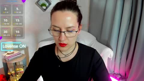 Snapshot of asti_bubbles chatting on May 2026 07:06:01 AM Asti online show from May 2026 07:06:01 AM