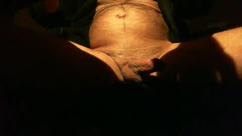 Snapshot of astiff1foru chatting on December 2024 11:22:02 AM astiff1foru online show from December 2024 11:22:02 AM