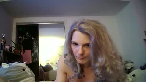 AstoriaLove online show from December 2024 03:40:02 AM