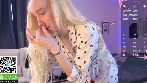 Sofia online show from April 2026 03:24:01 PM