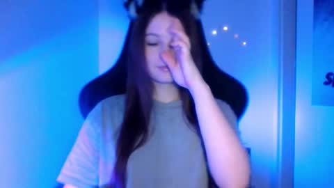 astradream_ online show from February 2026 10:14:01 PM