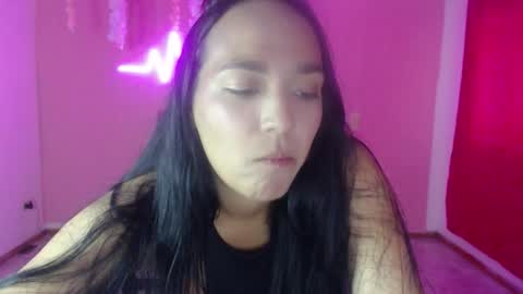 Astrid online show from February 2026 08:16:01 PM