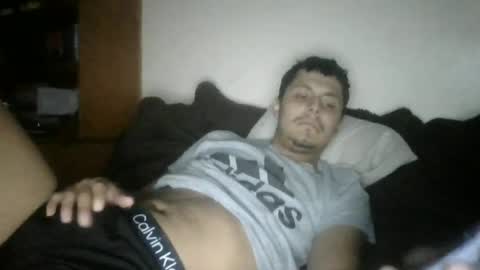 Snapshot of astroluis22mi chatting on June 2026 05:37:01 AM astroluis22mi online show from June 2026 05:37:01 AM