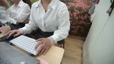 Snapshot of asuka_9x chatting on October 2025 01:57:02 PM asuka_9x online show from October 2025 01:57:02 PM