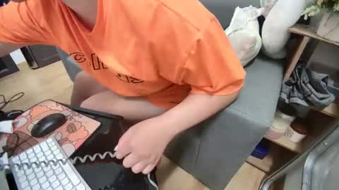 Snapshot of asuka_9x chatting on October 2025 03:18:01 AM asuka_9x online show from October 2025 03:18:01 AM