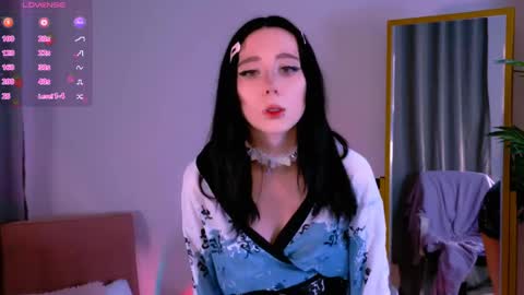 Snapshot of asuka_miu chatting on June 2026 09:31:01 PM Asuka online show from June 2026 09:31:01 PM