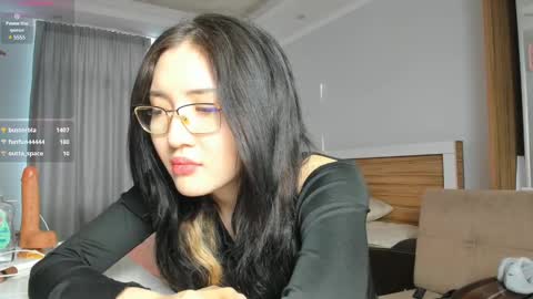Snapshot of asuna_kirigaya chatting on January 2025 04:14:02 AM asuna_kirigaya online show from January 2025 04:14:02 AM