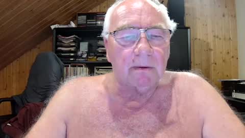 Snapshot of asusandy chatting on July 2026 08:26:01 PM asusandy online show from July 2026 08:26:01 PM