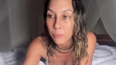 Snapshot of atara25 chatting on May 2026 01:27:01 PM Atara online show from May 2026 01:27:01 PM