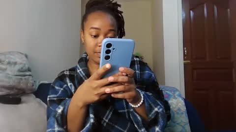 atara_seren online show from June 2026 01:44:01 PM