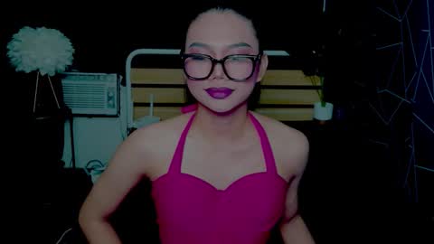 atashakendall online show from November 2025 09:55:02 AM