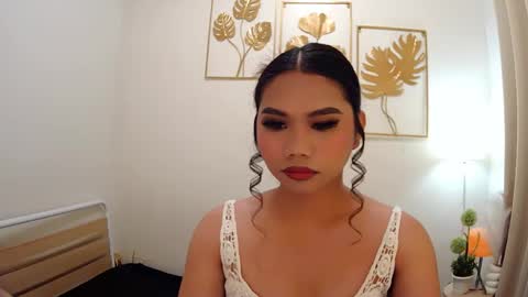 atashakendall online show from April 2026 02:20:01 PM