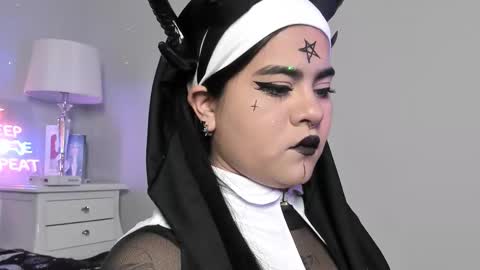 Snapshot of atena_hill chatting on October 2025 07:52:01 PM Athena online show from October 2025 07:52:01 PM