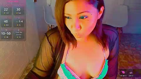 Snapshot of atenas18022 chatting on January 2025 12:27:02 AM Xixi2024 online show from January 2025 12:27:02 AM