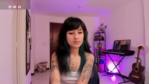 Snapshot of atenea_dragon__ chatting on July 2026 08:13:02 PM Atenea online show from July 2026 08:13:02 PM