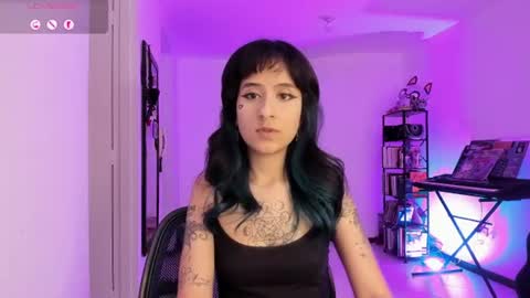 Snapshot of atenea_dragon__ chatting on July 2026 08:18:02 PM Atenea online show from July 2026 08:18:02 PM