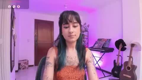 Snapshot of atenea_dragon__ chatting on July 2026 08:23:02 PM Atenea online show from July 2026 08:23:02 PM