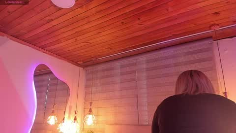 ATENEA online show from April 2026 01:27:02 PM