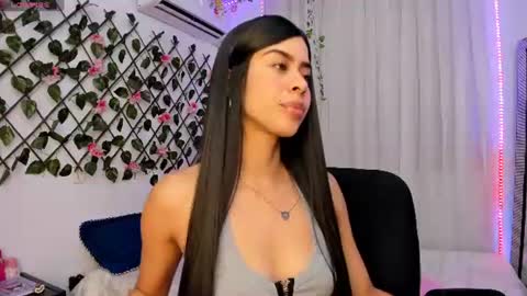Atenea online show from July 2026 09:39:01 PM