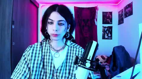 Snapshot of atheneoo_ chatting on October 2025 06:44:02 AM athenauwu online show from October 2025 06:44:02 AM