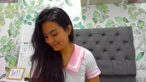 Atilana Diaz online show from February 2025 05:41:02 PM