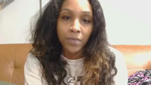 AtirahCali online show from September 2025 05:02:02 PM