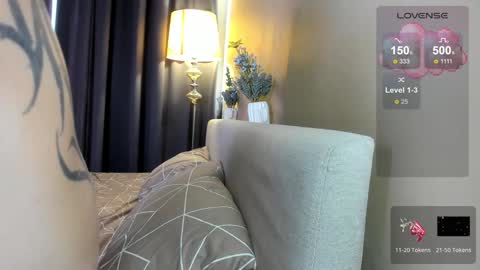 online every day between 10am-23pm online show from January 2025 09:18:02 AM