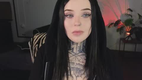 online every day between 10am-23pm online show from November 2025 06:37:01 AM