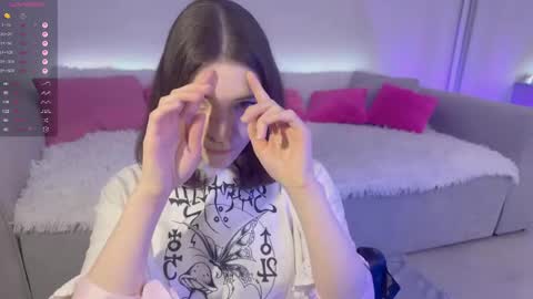 Tilda or Tilly online show from April 2026 06:16:01 PM