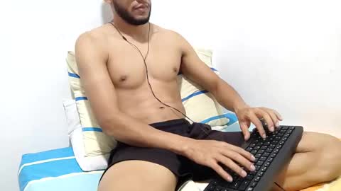 Torres online show from February 2025 03:45:01 AM