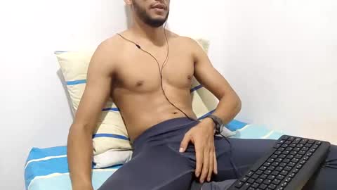 Torres online show from February 2025 06:35:02 PM