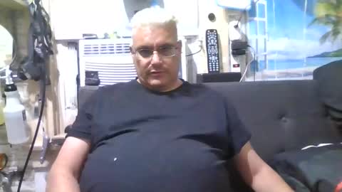 Snapshot of atr2424293280 chatting on November 2025 08:15:02 AM A online show from November 2025 08:15:02 AM