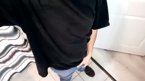 att4life3217 online show from October 2025 06:43:01 PM