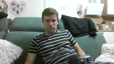 Snapshot of attom88 chatting on March 2025 12:00:02 AM SomeFun online show from March 2025 12:00:02 AM