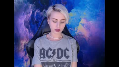 Aubrey online show from February 2025 09:09:01 PM