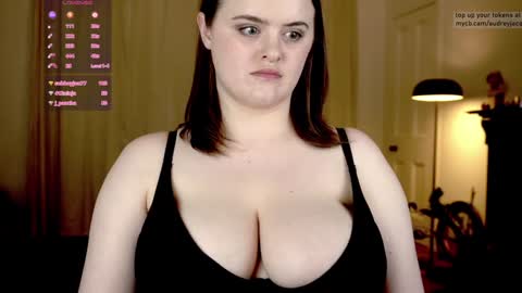 Audrey Jacq online show from December 2024 06:22:01 PM