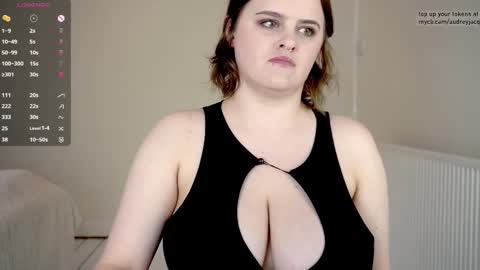 Audrey Jacq online show from September 2025 03:01:01 PM