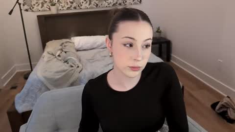 Snapshot of audreyjones03 chatting on January 2025 08:28:01 PM Miss Audrey online show from January 2025 08:28:01 PM