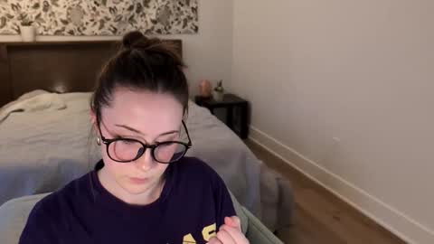 Snapshot of audreyjones03 chatting on February 2025 09:31:01 PM Miss Audrey online show from February 2025 09:31:01 PM