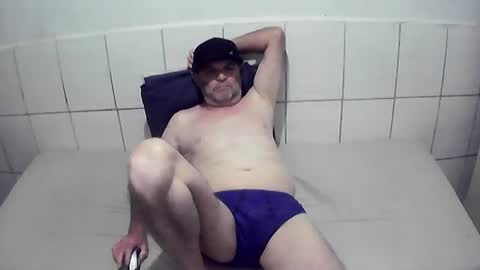 Snapshot of augustopierdona26 chatting on July 2026 10:38:02 PM cesar augusto online show from July 2026 10:38:02 PM