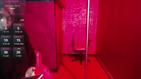 aura_cute_ online show from April 2026 04:36:02 PM