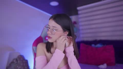 Snapshot of aura_rouss chatting on February 2026 01:55:02 AM aura_rouss online show from February 2026 01:55:02 AM