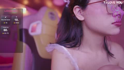Snapshot of aura_rouss chatting on February 2026 02:05:01 AM aura_rouss online show from February 2026 02:05:01 AM