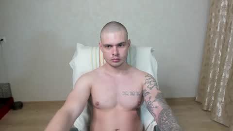 Snapshot of aurelius_x1 chatting on June 2026 07:18:02 PM Maks online show from June 2026 07:18:02 PM