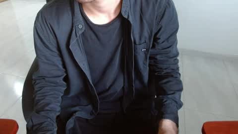 Aureliano online show from April 2026 10:42:02 PM