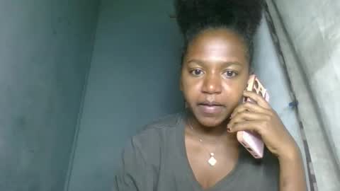 aurlandia98 online show from January 2026 06:45:01 PM